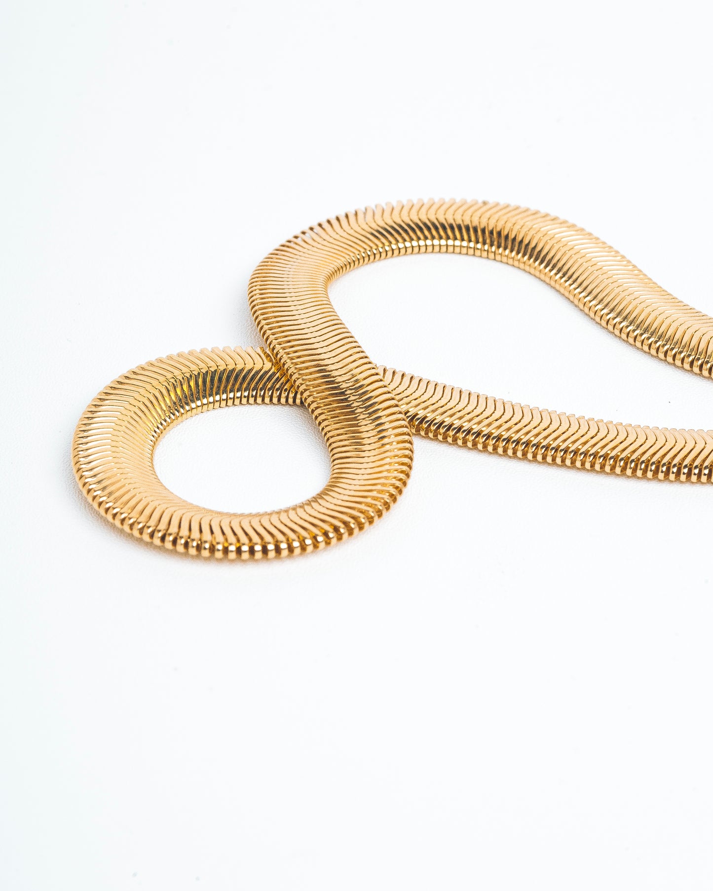 FREJA SNAKE NECKLACE - 18K GOLD-PLATING