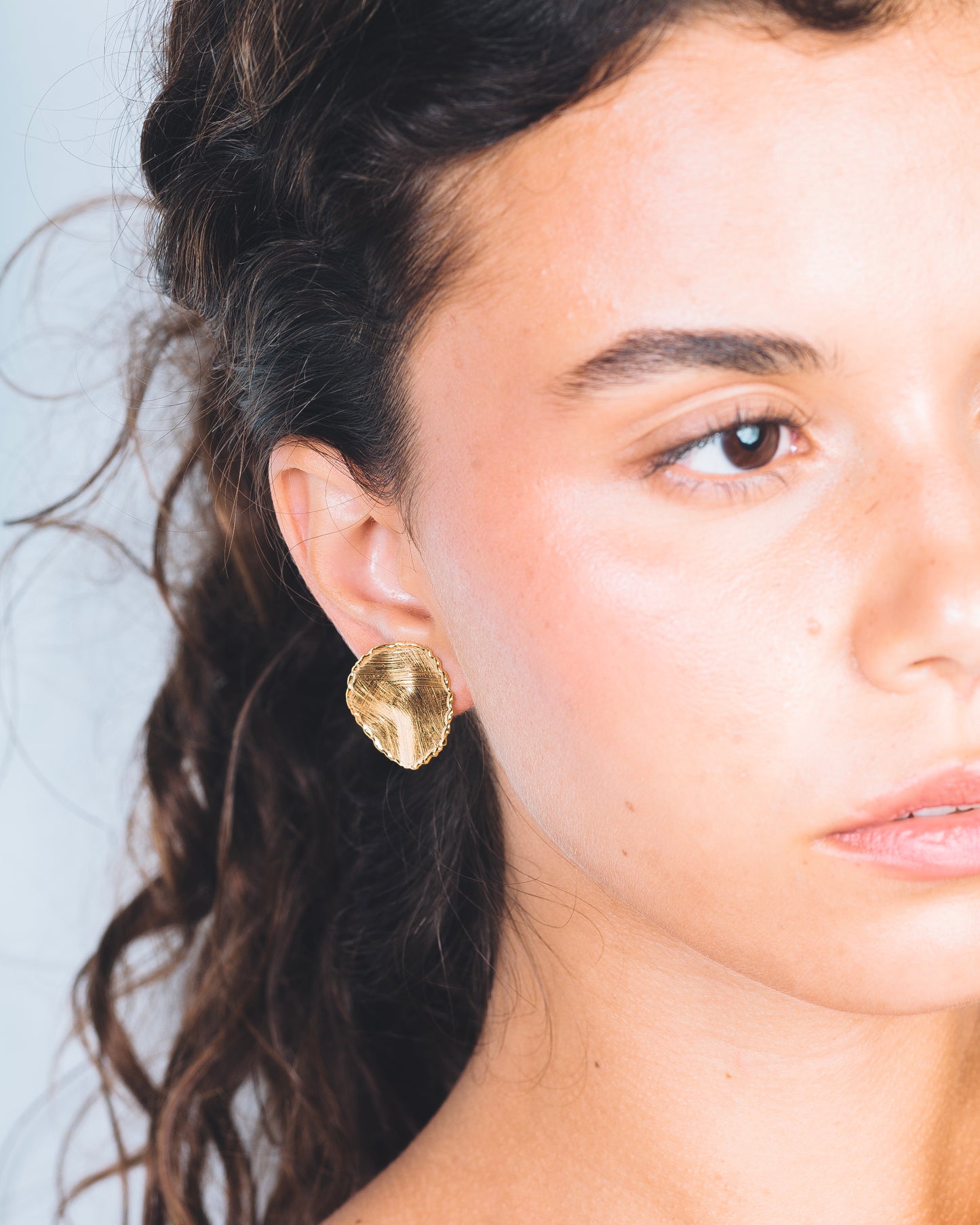 GAIA ROUND EARRING - Sterling Silver / 18k Gold-plating