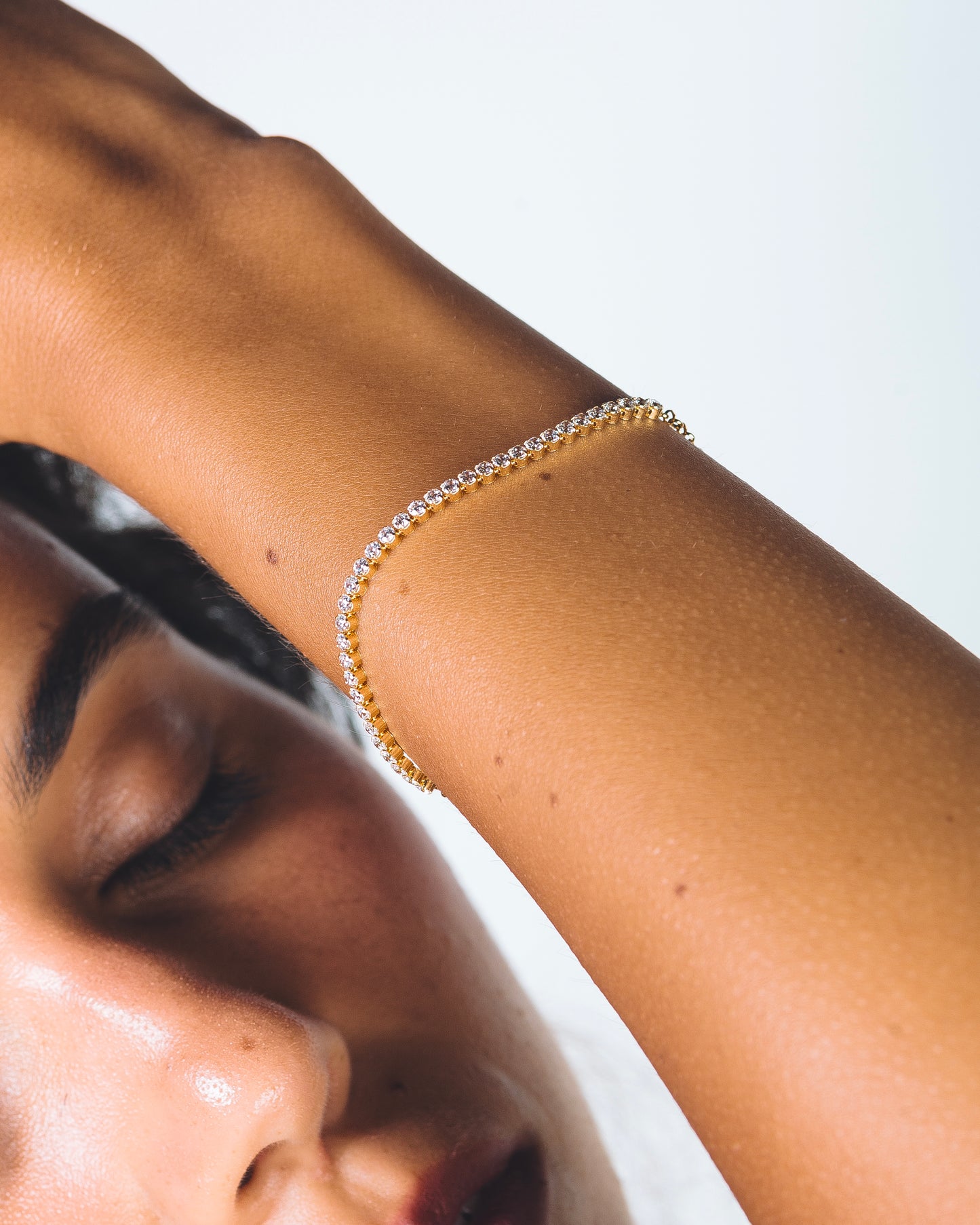 LUMI TENNIS BRACELET SMALL - CLEAR CRYSTALS