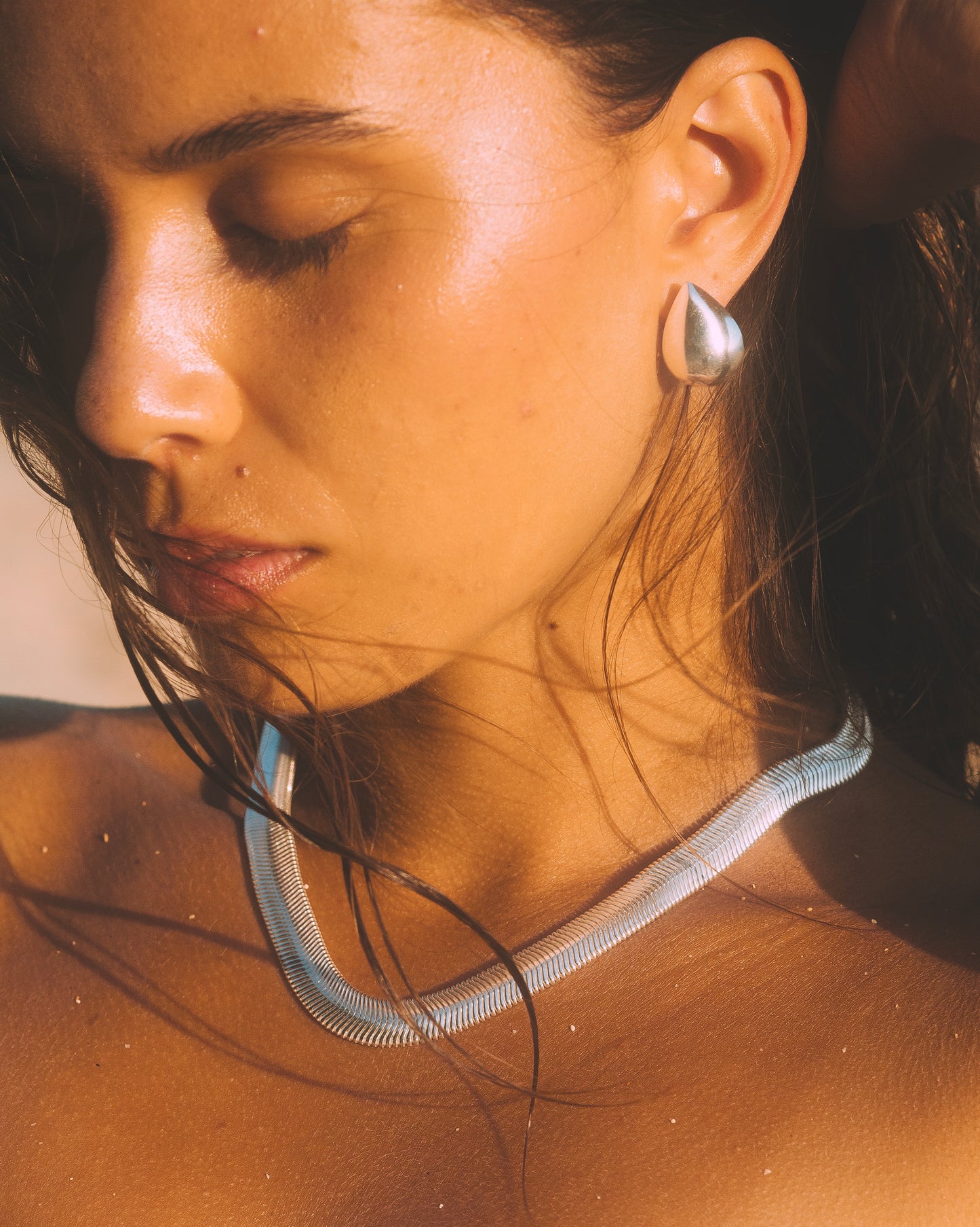 FRIDA EARRING - Sterling Silver / Rhodium plating