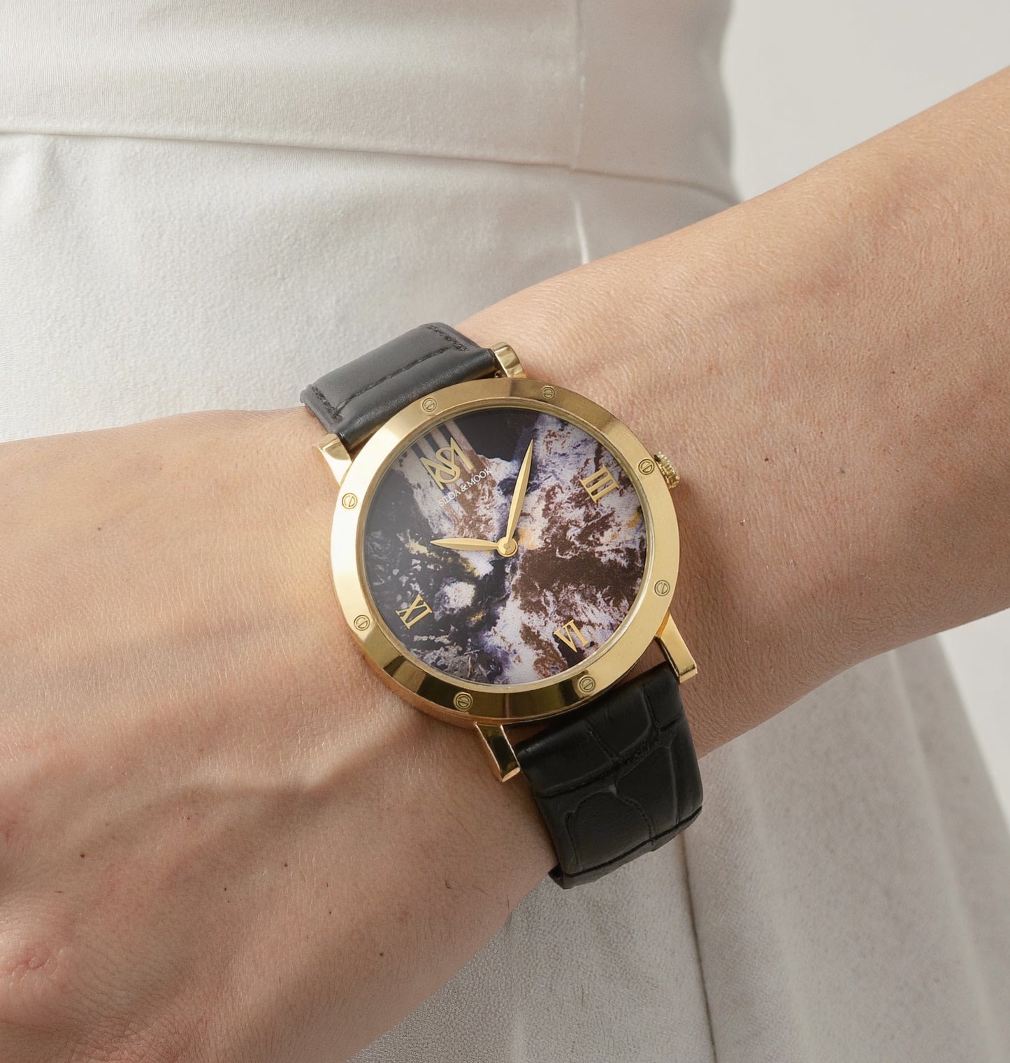Leone - Gold