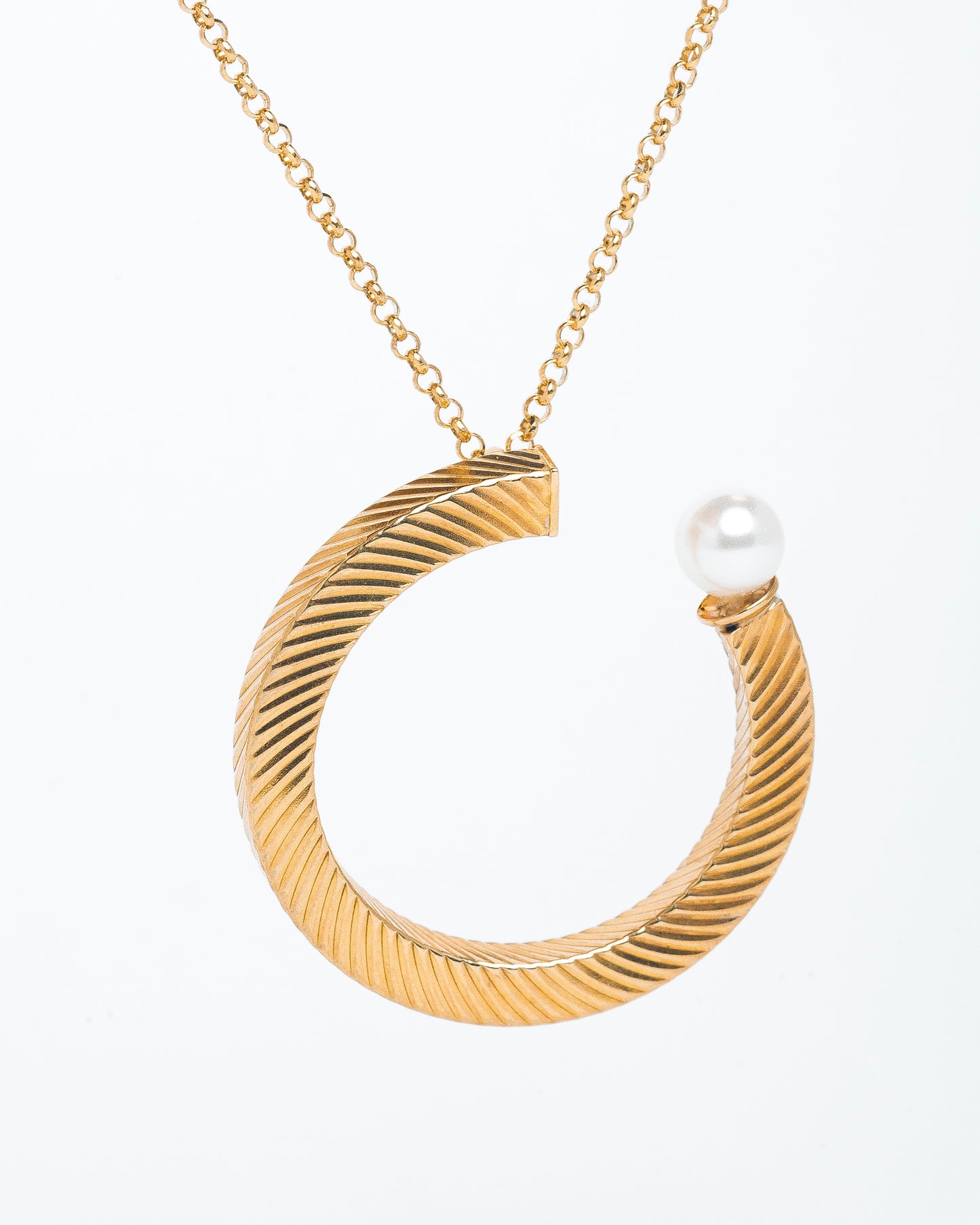 COLLAR ARLINA - Plata de Ley / Baño de Oro 18k, Perlas