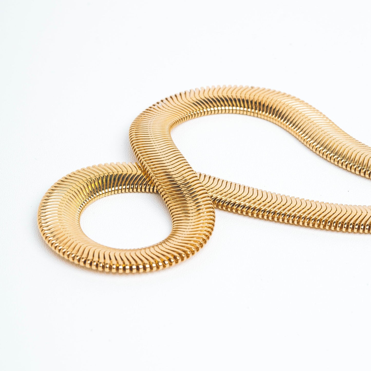 COLLAR SERPIENTE FREJA XL - BAÑO ORO 18K
