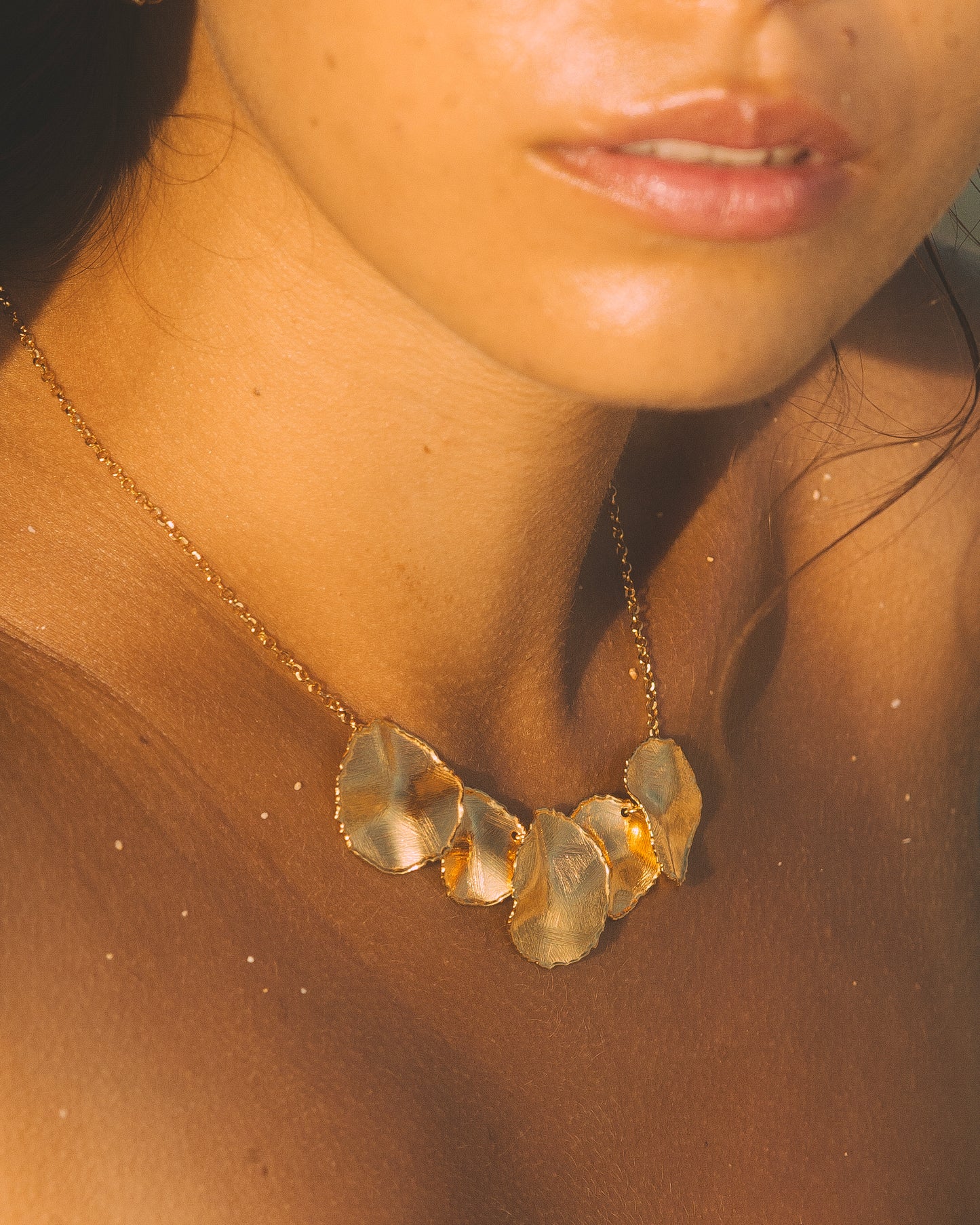 COLLAR REDONDO GAIA - PLATA DE LEY / BAÑO ORO 18K